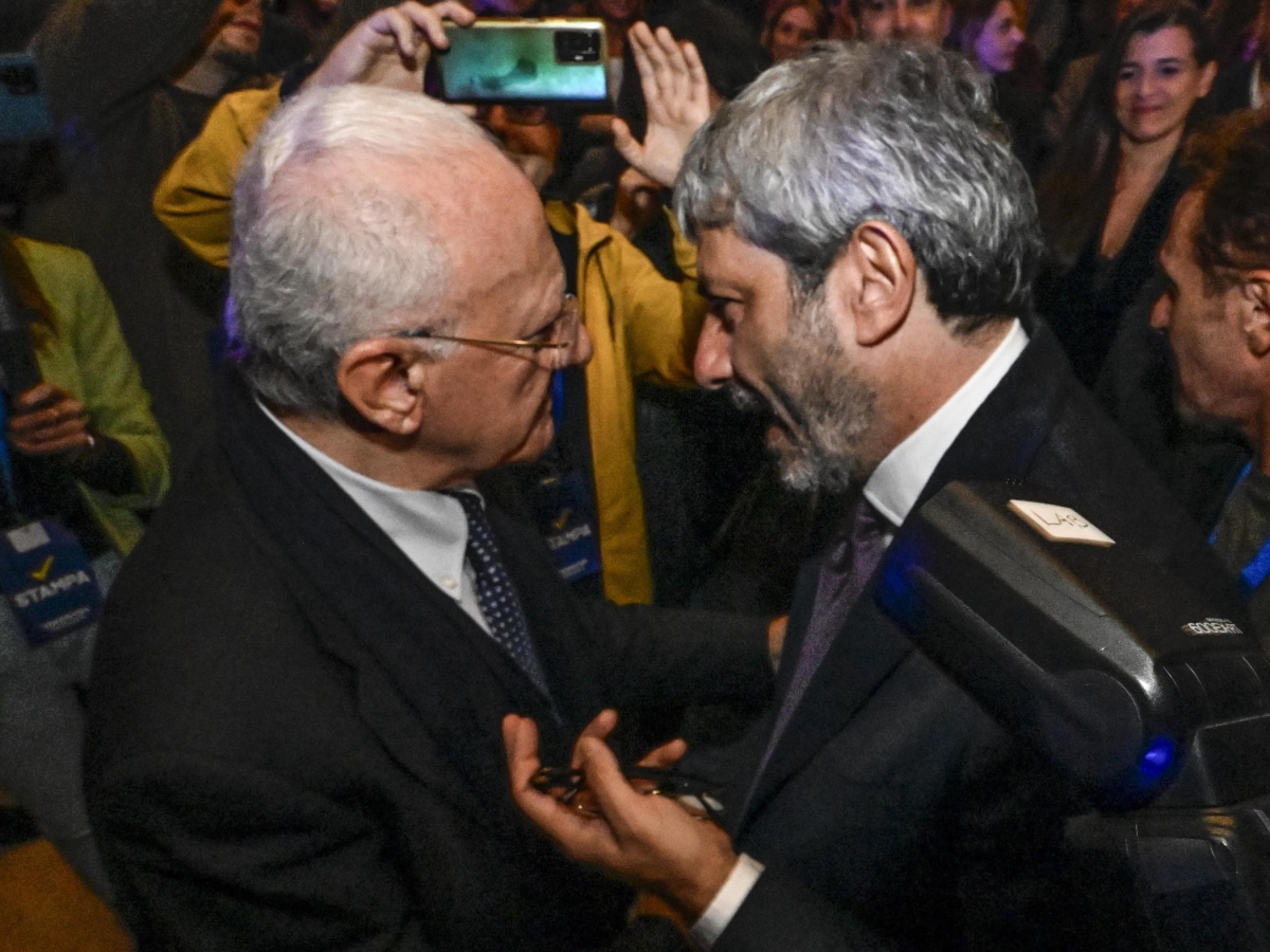 I veleni, le condizioni imposte, le frasi sulla «campagna triste». Il potere di don Vincenzo che resta al centro di tutto