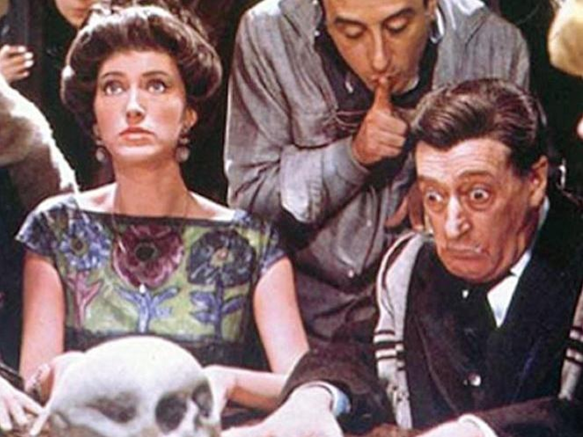 «Così la medium ci truffava»: le voci dei defunti create con la spirit box