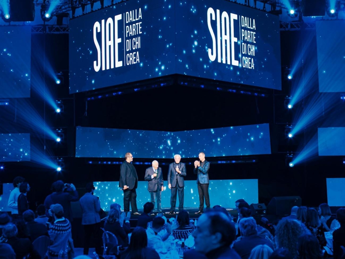 Siae Music Awards, Amadeus ricorda Vanoni (ma poche le donne premiate)