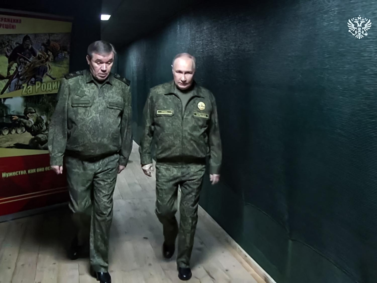 Ucraina, ma che cosa vogliono gli Stati Uniti? I 5 nodi chiave, dai confini alla sicurezza | Europa in campo, Trump attacca Zelensky