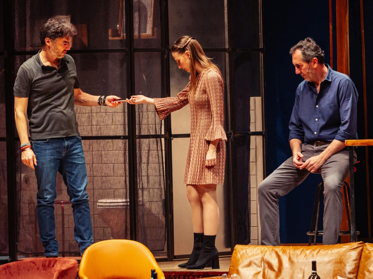 Gioco della verità per i «Perfetti sconosciuti» a teatro