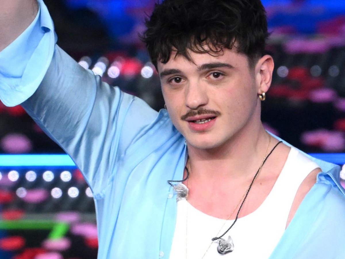 Olly nominato dal «New York Times»: «Balorda Nostalgia» è tra le più grandi hit del 2025 in Italia