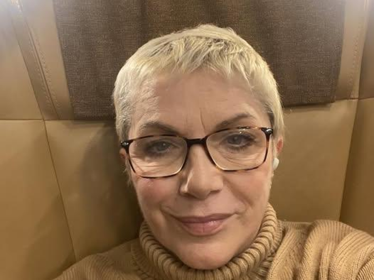 Rosanna Banfi, l'annuncio: «Ho i linfonodi puliti, la mia disavventura con questo nuovo tumore al polmone finisce qui»