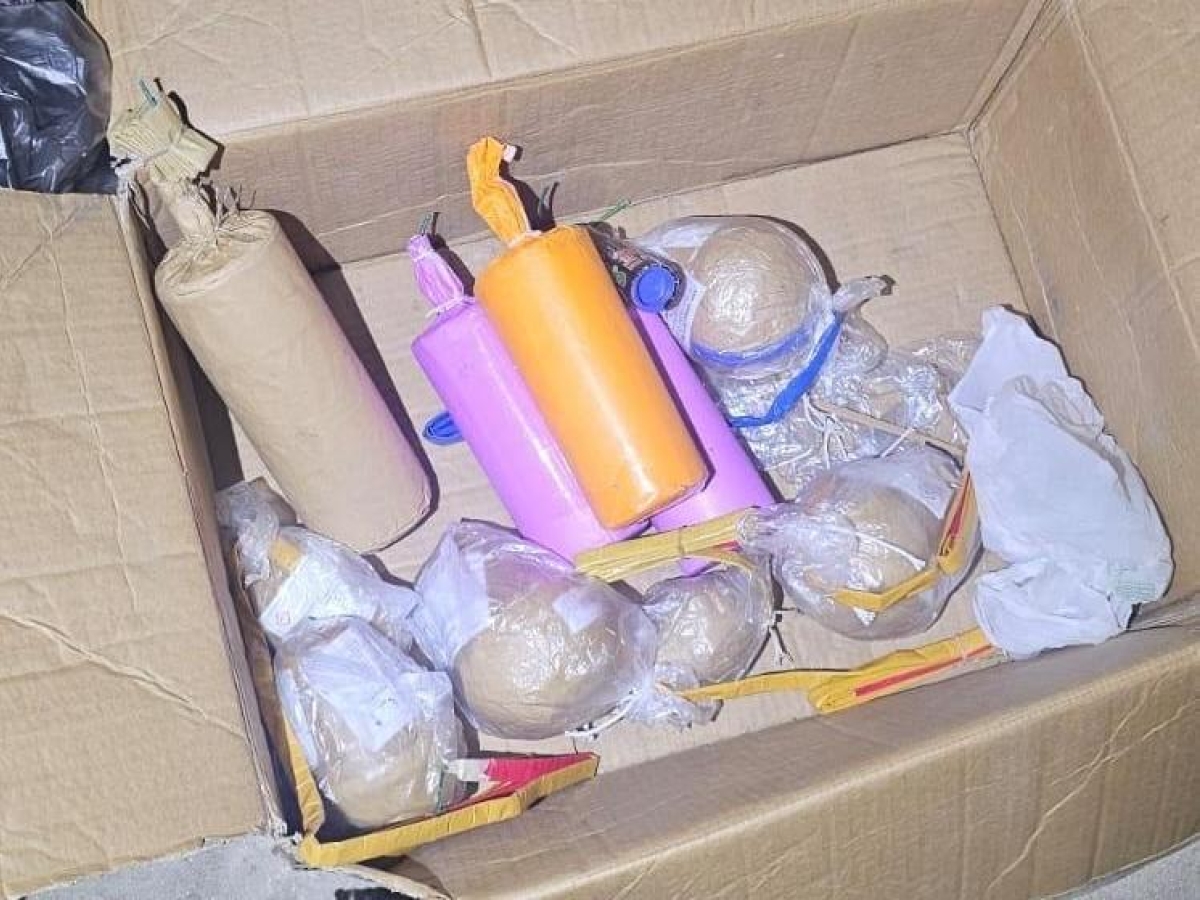 Firenze: scovato un arsenale di bombe carta e altri oggetti esplosivi: arrestato un 37enne