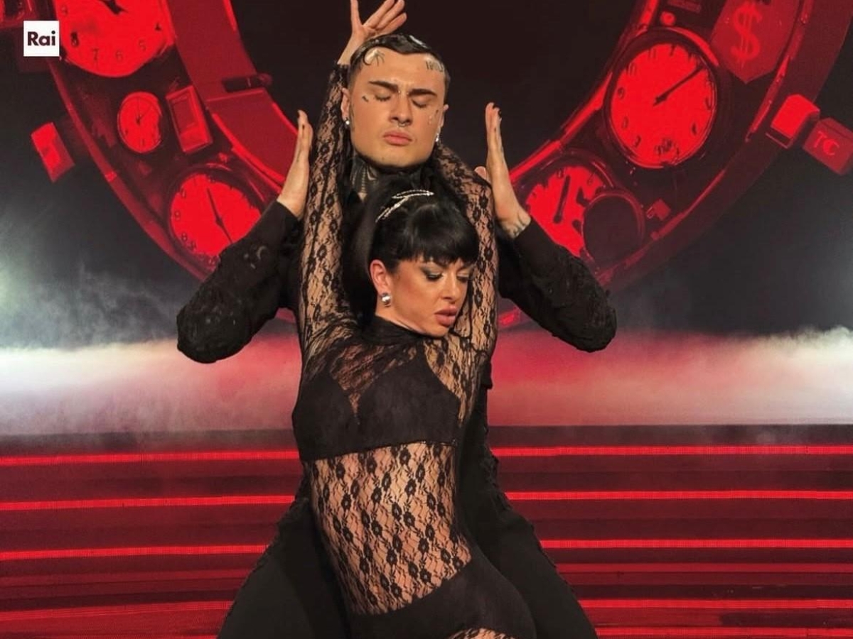 «Ballando con le stelle», le pagelle: Mariotto imprevedibile (voto 6), Rosa Chemical innamorato e rimbalzato (7), D'Urso marziana (9)