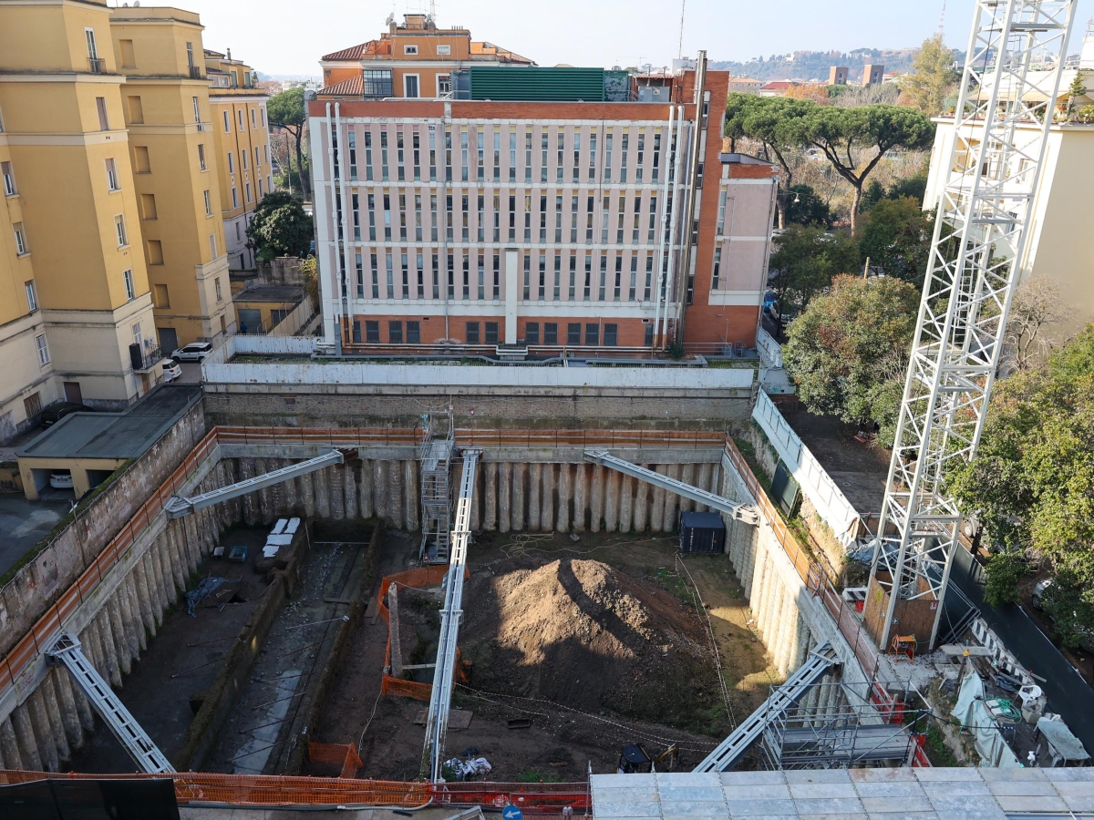Roma, palazzo in costruzione senza alcun permesso al Flaminio: il Tar dà ragione al comitato dei residenti