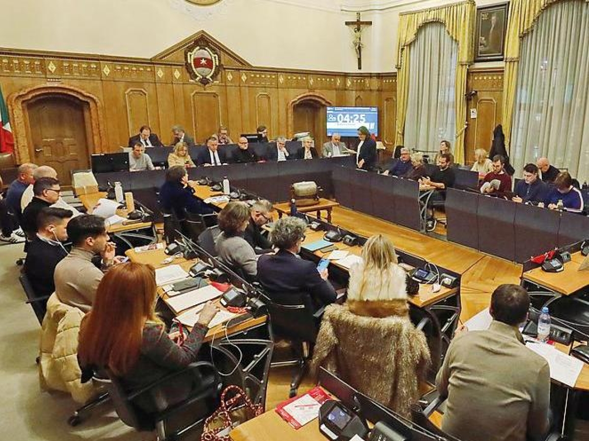 Bolzano, la maggioranza in Comune a corto di voti. Il Team K possibile stampella: «C'è intesa su molti temi»