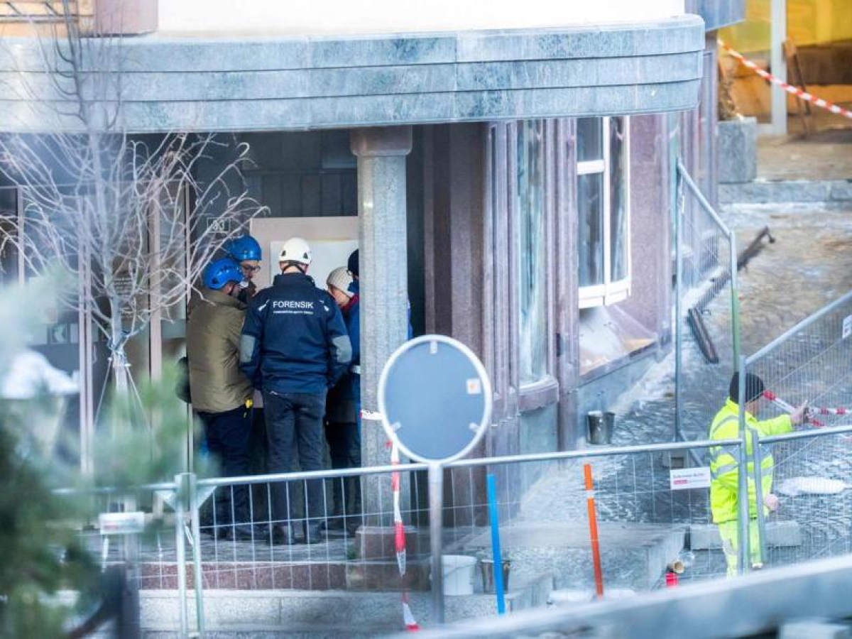 strage di crans montana 47 morti tajani 6 italiani dispersi e 13 feriti l inchiesta gi224 fatti decine di interrogatori i media nel locale anche 13enni nessuno controllava l et224 cos 232 successo