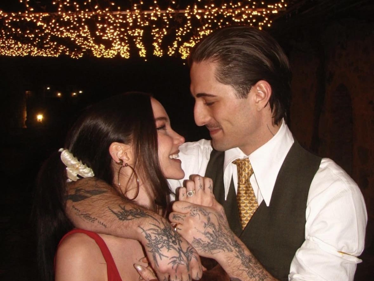 Damiano David si sposa: la foto dell'anello di fidanzamento con Dove Cameron