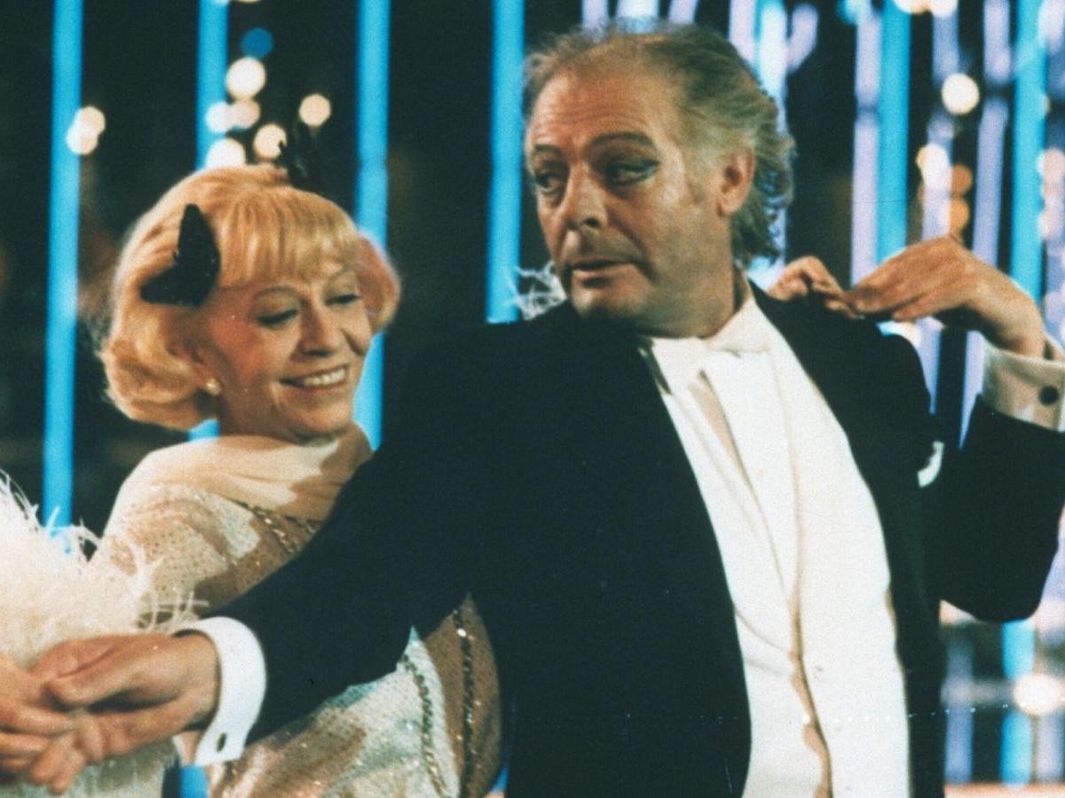 «Ginger e Fred» compie 40 anni: Fellini e la denuncia della volgarità televisiva che riorganizza il reale