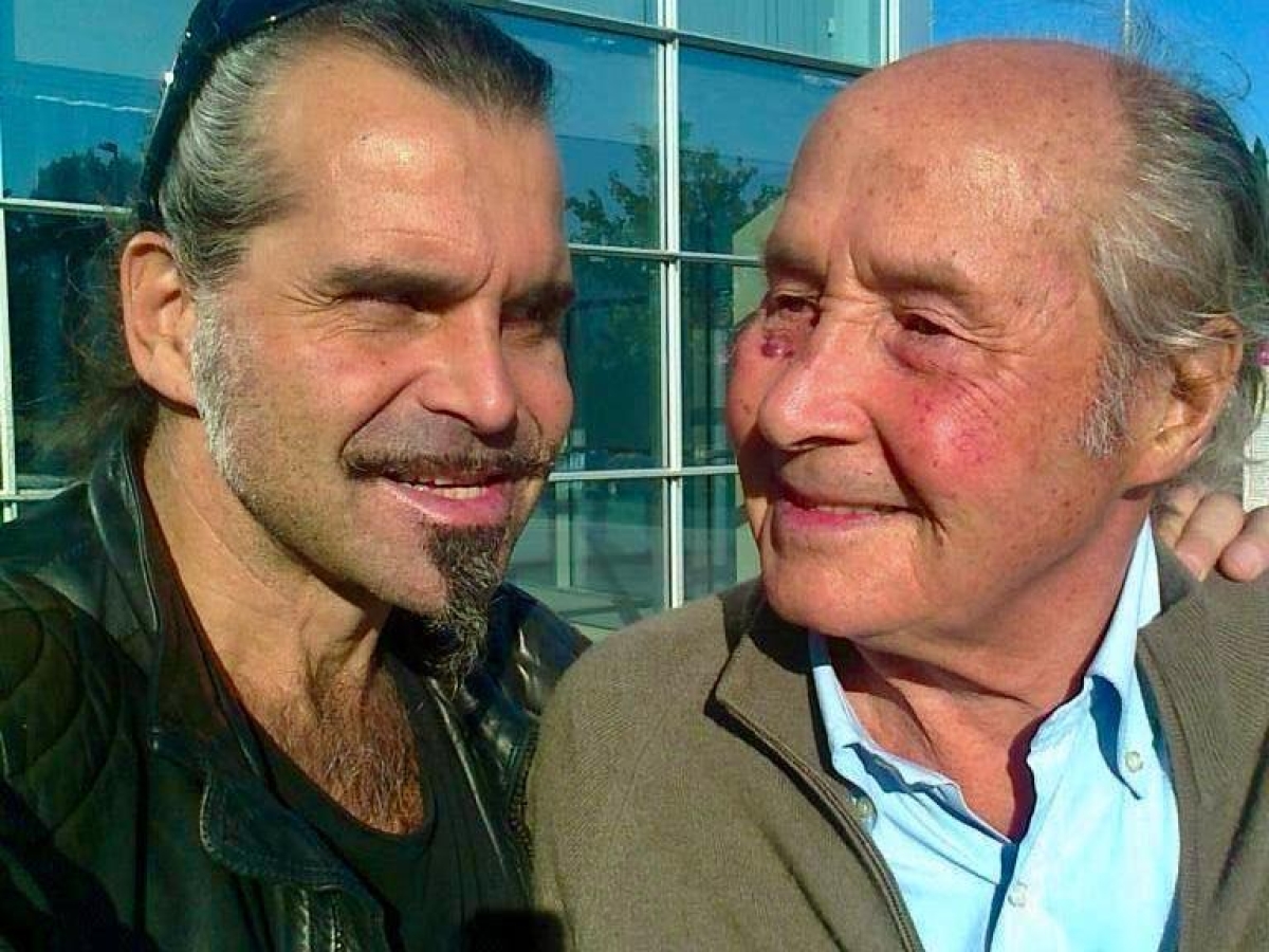 Firenze, morto il padre di Piero Pelù: «Sempre orgoglioso di essere tuo figlio»