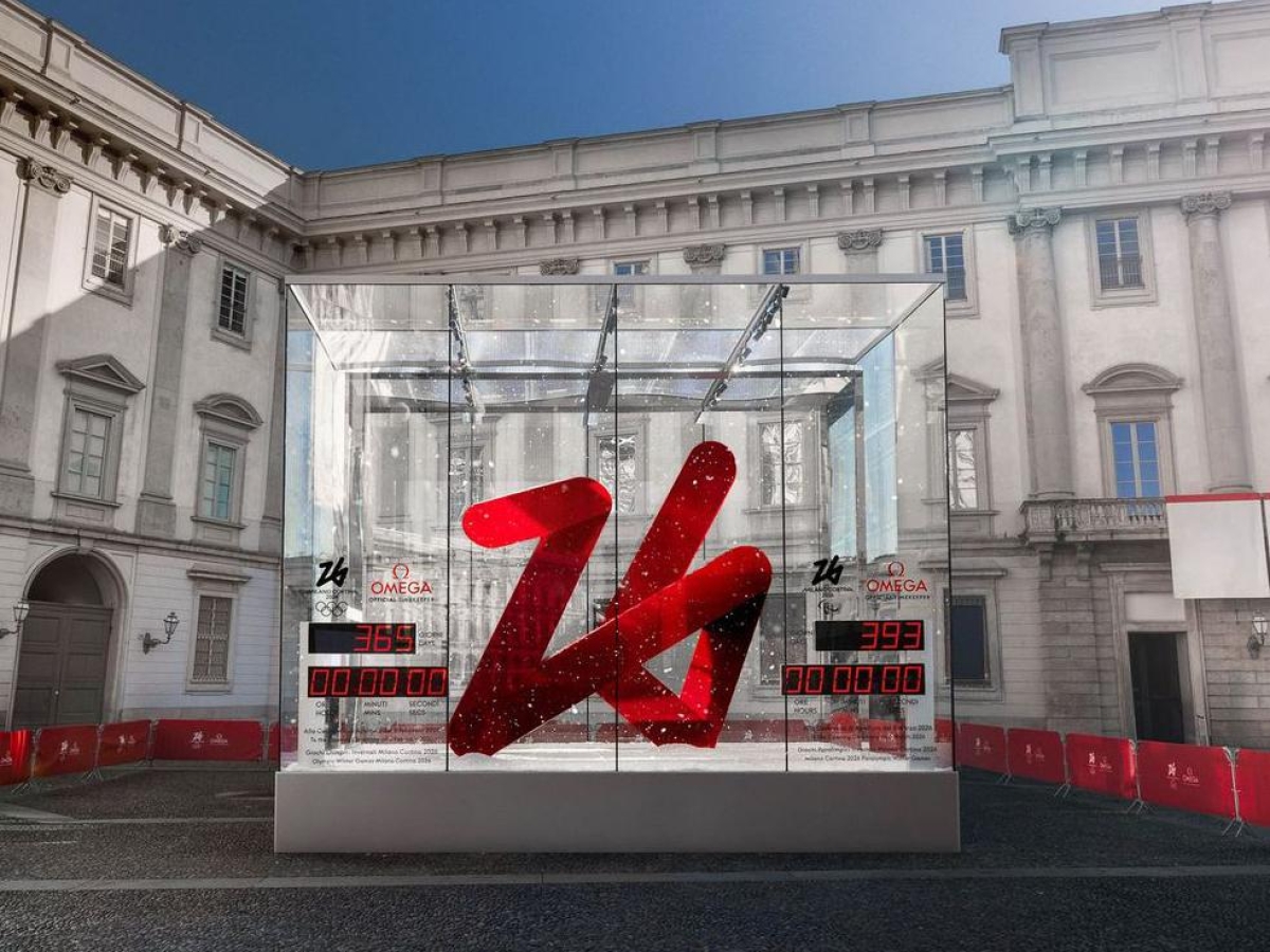 La neve perenne e 20 tonnellate di vetro: l'orologio del conto alla rovescia per le Olimpiadi disegnato a Merate