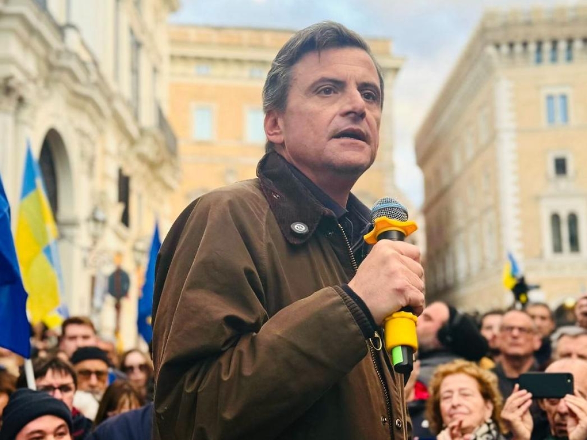 Calenda: «Io mai con i populisti. Rimango al centro e lo allargo con chi sceglie l’Europa»