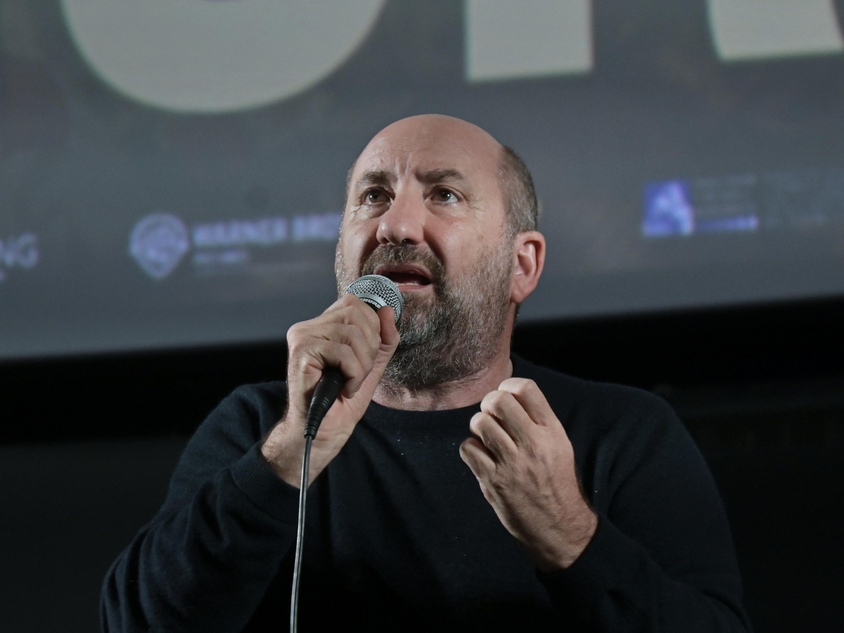 Antonio Albanese al Conca Verde: «Amo la provincia e i suoi personaggi. Sul set di notte mi sentivo un lemure»