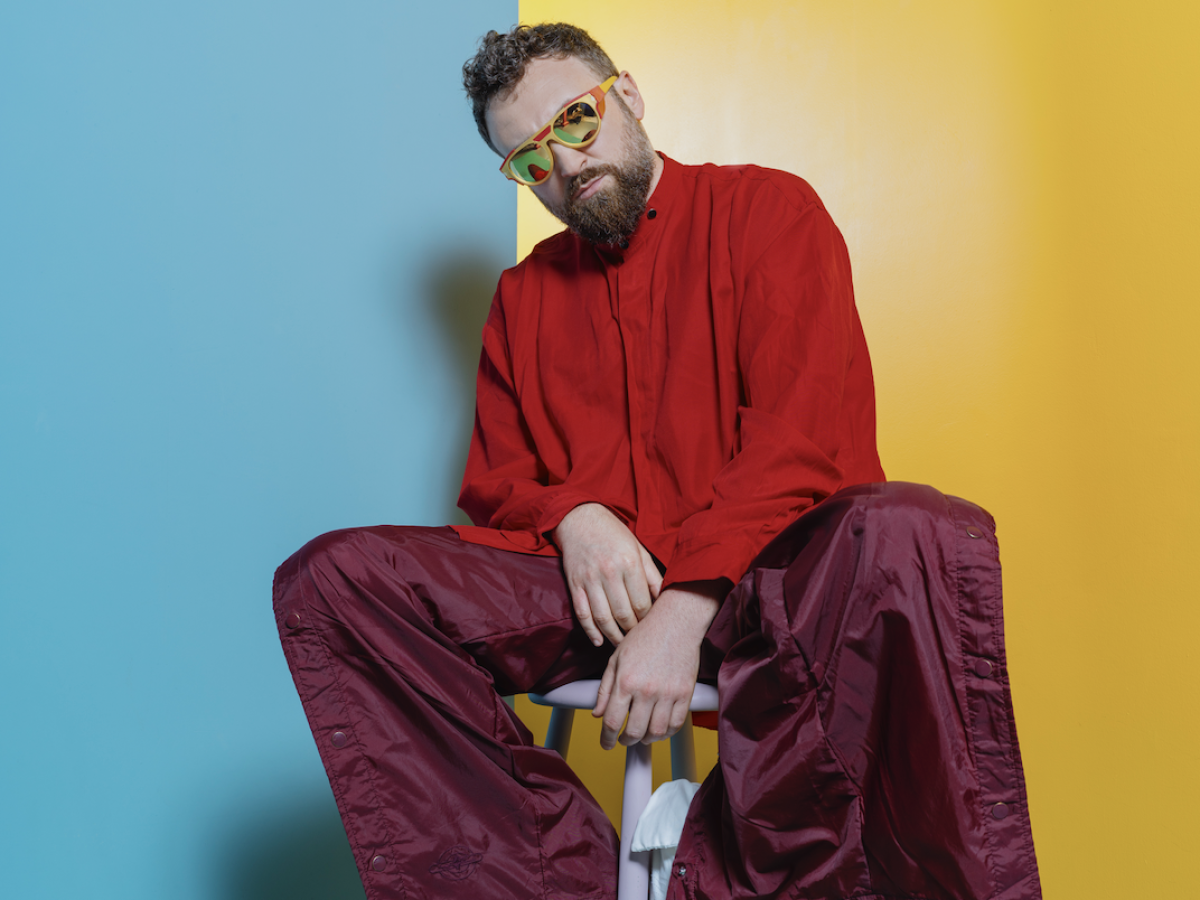 Dargen D'Amico: «Dopo il mio appoggio a Gaza in Rai non mi hanno più cercato. Mai tanti insulti come a Sanremo»