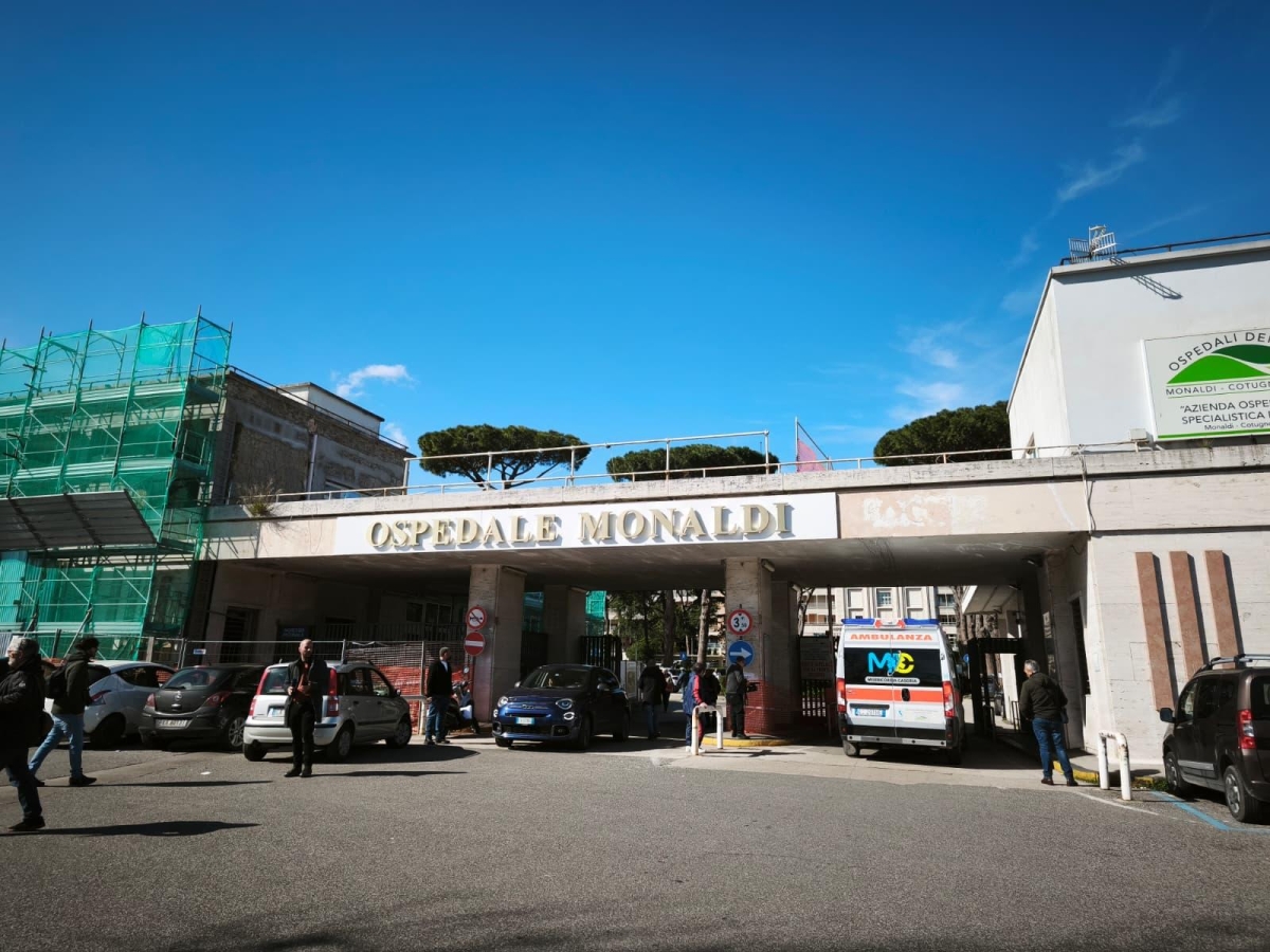 il comitato di esperti dice no al nuovo trapianto di cuore sul bimbo di napoli l ospedale siamo vicini160alla famiglia