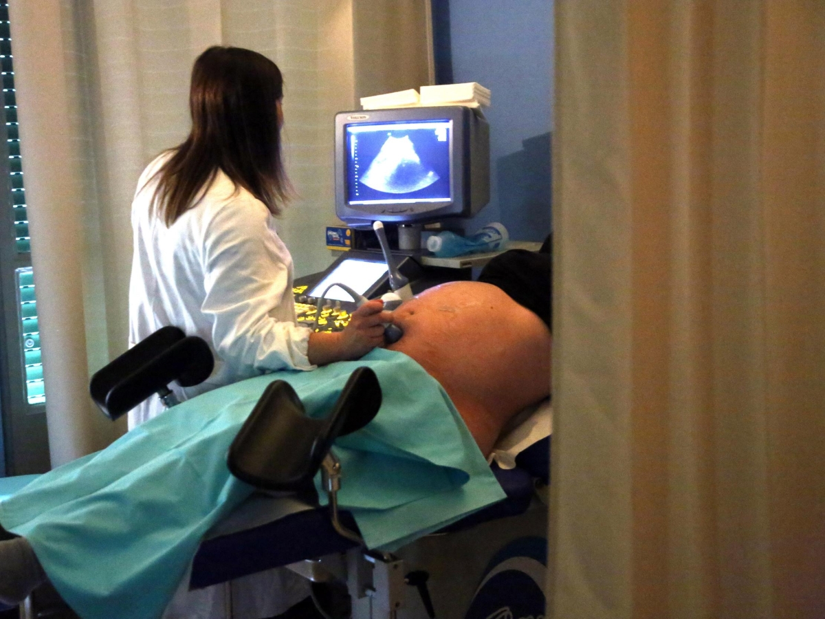 Ginecologia, a Trento si cerca un gettonista «esperto in endometriosi». Il Pd: «Impatto sulla qualità delle cure»