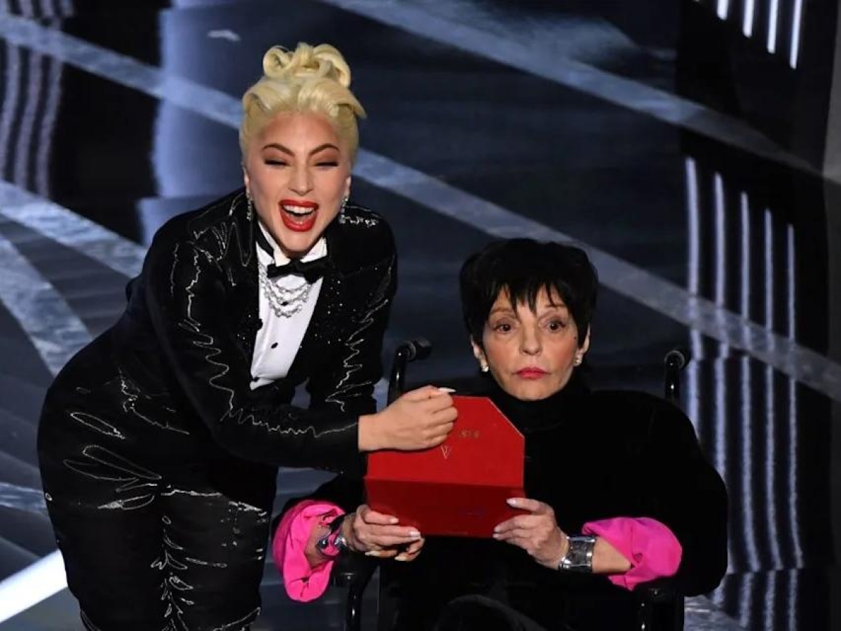 Liza Minnelli rivela: «Agli Oscar 2022 mi hanno obbligata alla sedia a rotelle»