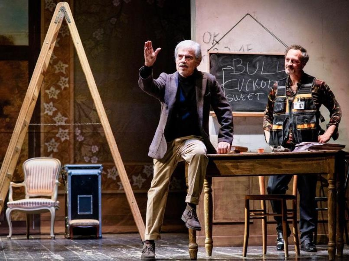 Roma, «Pirandello Pulp» alla Sala Umberto: in scena giochi di maschere e fragilità umana