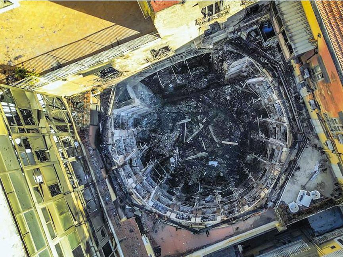 Incendio al Sannazaro, il termoscanner dirà la verità. Al via il rimborso dei ticket