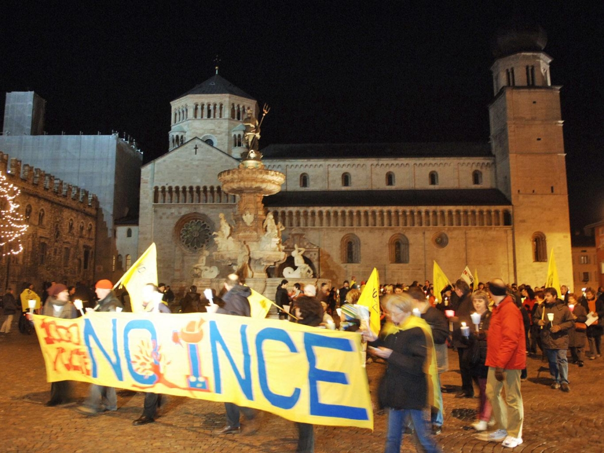 Inceneritore a Trento, gli ambientalisti: «Scelta anacronistica, i cittadini alzino la voce». Ma Coldiretti si smarca