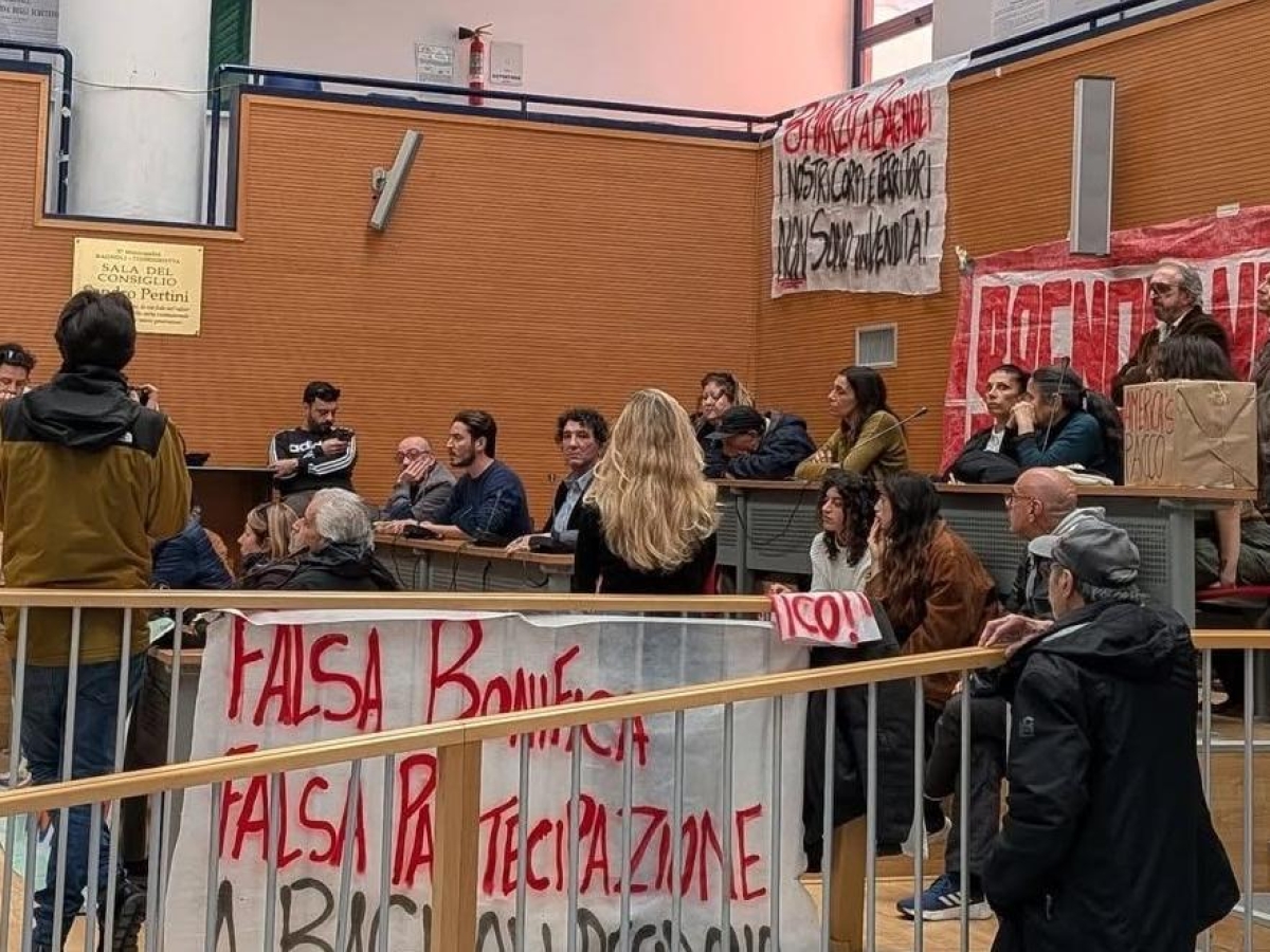 Bagnoli, i comitati in assemblea nella Municipalità denunciano il ferimento di tre manifestanti