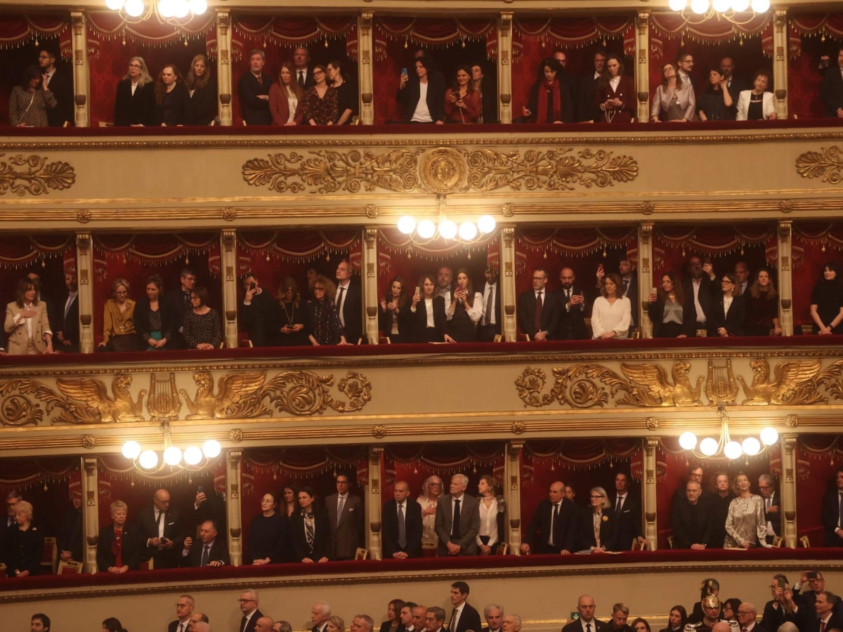 I 150 anni del Corriere, il concerto alla Scala di Milano in diretta | Fontana: «Il Corriere è la casa di tutti». Cairo: «Indipendenza e rigore, un patrimonio del Paese»