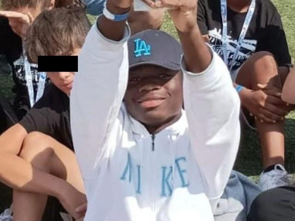 Incidente stradale a Roma, perde il controllo della moto e si schianta contro un palo. Archange Pochini aveva festeggiato il 19esimo compleanno