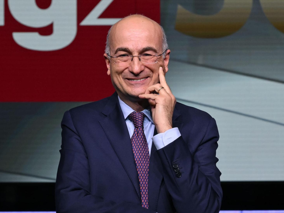 Antonio Preziosi, direttore del Tg2: «Inondai Fiorello di messaggini per averlo in radio. Caprarica non mi lasciava l’ufficio»