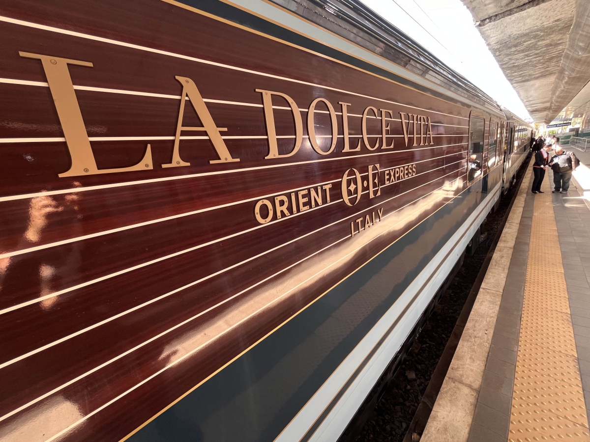 Roma, il video del nuovo treno «Dolce Vita»: le suite con bagno