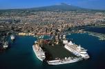 Il porto di Catania 