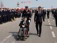 Macron invita la Russia alle celebrazioni del D-Day in nome della Storia e irrita gli alleati (di oggi)