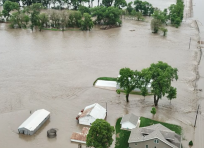 Gli effetti delle inondazioni in Nebraska: le immagini dal drone