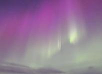 La splendida aurora boreale illumina i cieli della Finlandia