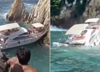 Acapulco: lo yacht dei turisti si schianta contro gli scogli e affonda durante la gita in barca di Capodanno