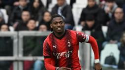 TURIN, ITALY - APRIL 27:  Rafael Leao of AC Milan in action during the Serie A TIM match between Juventus and AC Milan at Allianz Stadium on April 27, 2024 in Turin, Italy. (Photo by Claudio Villa/AC Milan via Getty Images)
