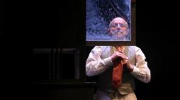 Giuseppe Cederna è «Zio Vanja» al Teatro Parioli: «Il mio personaggio un clown tragico, buffone simpatico e disperato»
