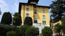 A Sirmione finisce in vendita la depandance di Villa Callas: 1 milione 800mila euro per la casa del custode