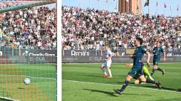 Serie B, Venezia-Feralpisalò 2-1: per i lagunari vittoria che tiene vivo il sogno promozione diretta