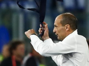 Esonero Allegri, la Juventus valuta il licenziamento immediato dopo le minacce e la sfuriata post Coppa Italia. Squalificato 2 giornate
