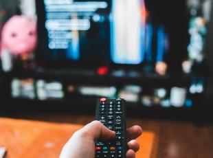DVB-T2, la nuova rivoluzione del digitale terrestre in Italia nel 2024: il televisore è (di nuovo) da cambiare?