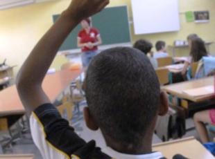 Alunni stranieri, il dossier: in Lombardia, una scuola su dieci ha più del 30 per cento di iscritti non italiani