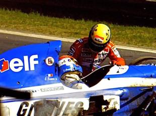 Ayrton Senna  salva Erik Comas Gp Belgio 1992