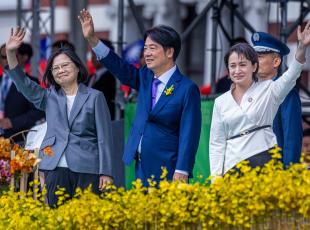 Il discorso inaugurale del presidente di Taiwan: «Dialogo e pace». Ma Pechino: «Inganno separatista, incita allo scontro»