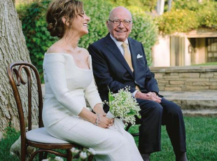 Rupert Murdoch al quinto matrimonio: si sposa con Elena Zhukova, ex suocera di Roman Abramovich