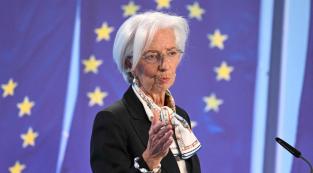 Bce, Lagarde vede il taglio dei tassi a giugno. La Fed li lascia invariati