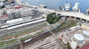 Fs, Polo Logistica acquista 8 nuove locomotive (green) per gli sbarchi nello Stretto di Messina