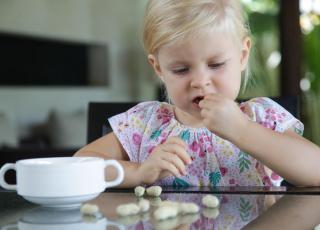 Allergia alle arachidi, il rischio si riduce mangiandole da piccolissimi