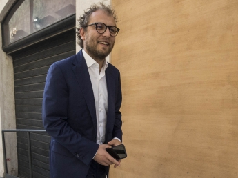 L'ex ministro Luca Lotti: «Tra Conte e Schlein vince Conte. Il Pd? Dal mio caso non ha imparato»