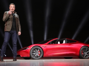 Elon Musk per il 2025 aveva promesso cinque cose: non se n'è realizzata neanche una
